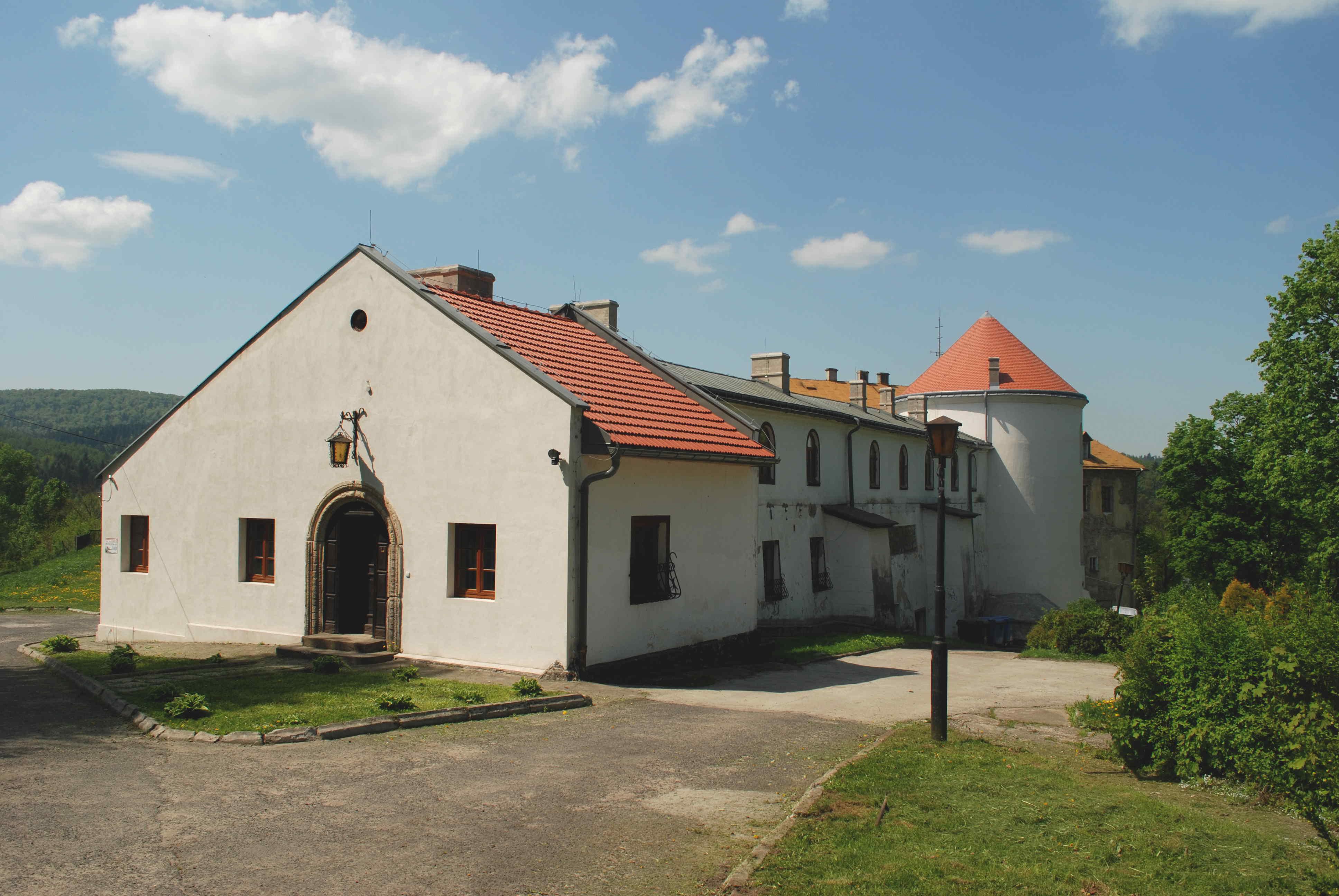 Zamek Kmitów, Bieszczady